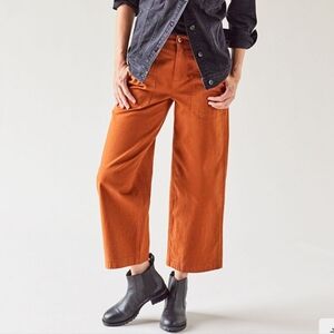 Duluth Trading Co Women's DuluthFlex Fire Hose Ltd. Wide Crop Pants Size 6 Cider